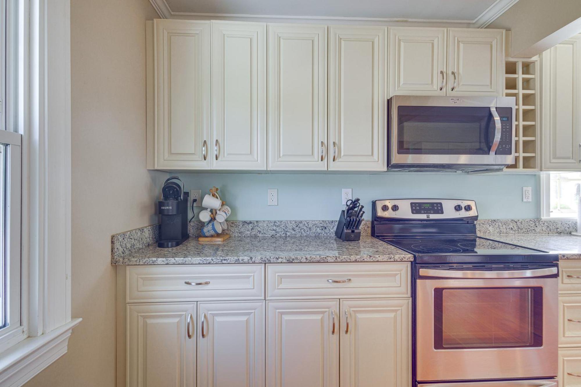 Updated Cape Charles Home About 2 Mi To Beachfront! Экстерьер фото