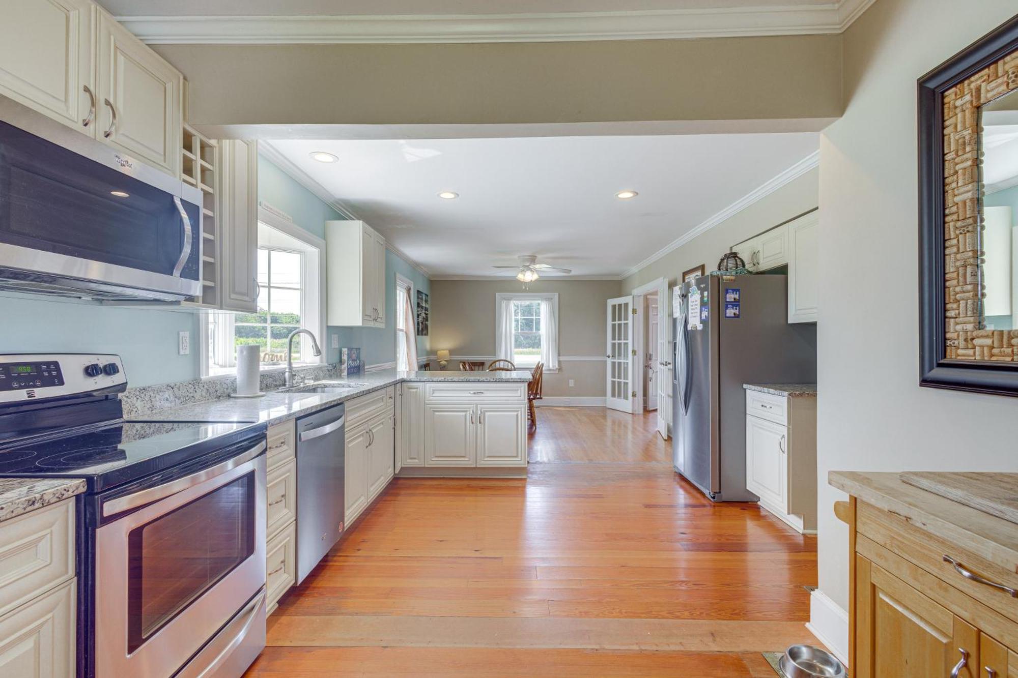 Updated Cape Charles Home About 2 Mi To Beachfront! Экстерьер фото