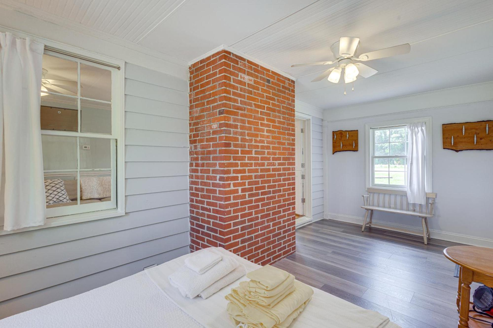 Updated Cape Charles Home About 2 Mi To Beachfront! Экстерьер фото
