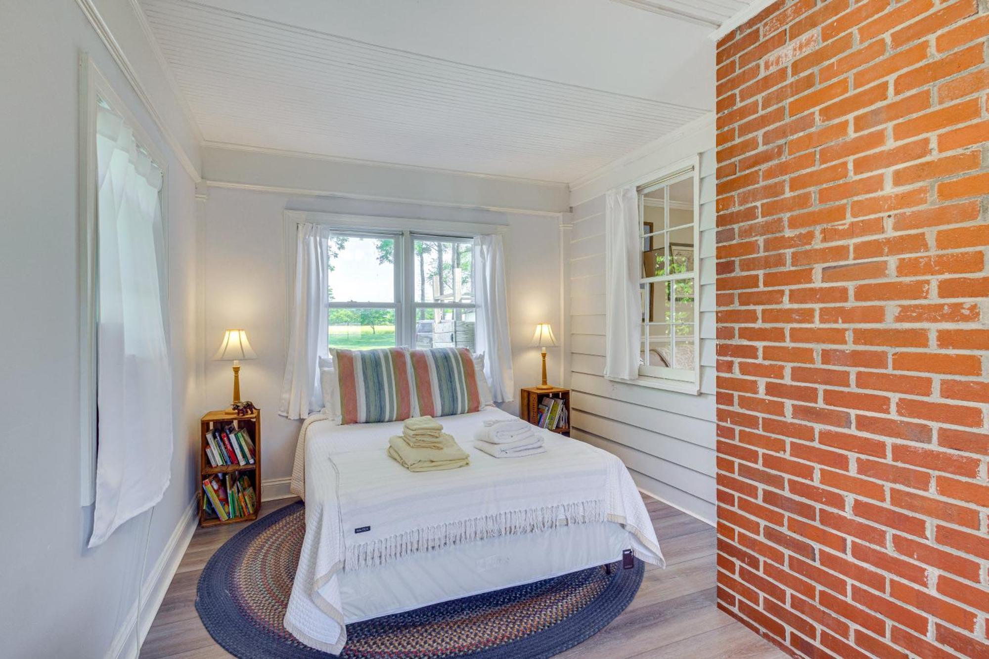 Updated Cape Charles Home About 2 Mi To Beachfront! Экстерьер фото