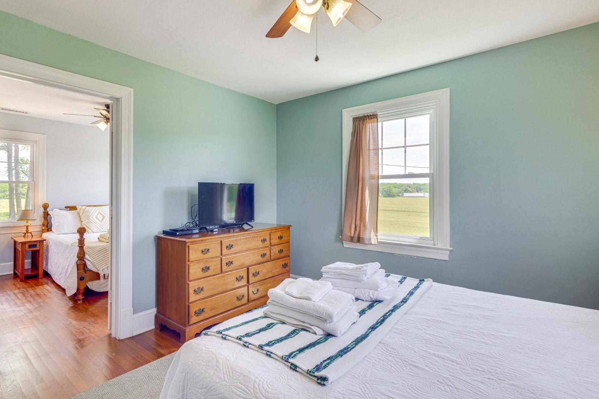 Updated Cape Charles Home About 2 Mi To Beachfront! Экстерьер фото