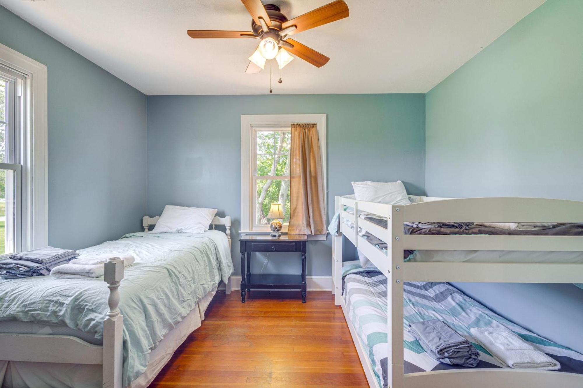 Updated Cape Charles Home About 2 Mi To Beachfront! Экстерьер фото